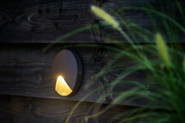 LightPro 12 volt tuinverlichting Kuma wandlamp sfeer
